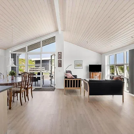 بيت للعطل 6838-allinge-stakkebakken-9 إلينغه