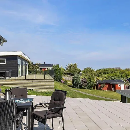 6838-allinge-stakkebakken-9 بيت للعطل إلينغه